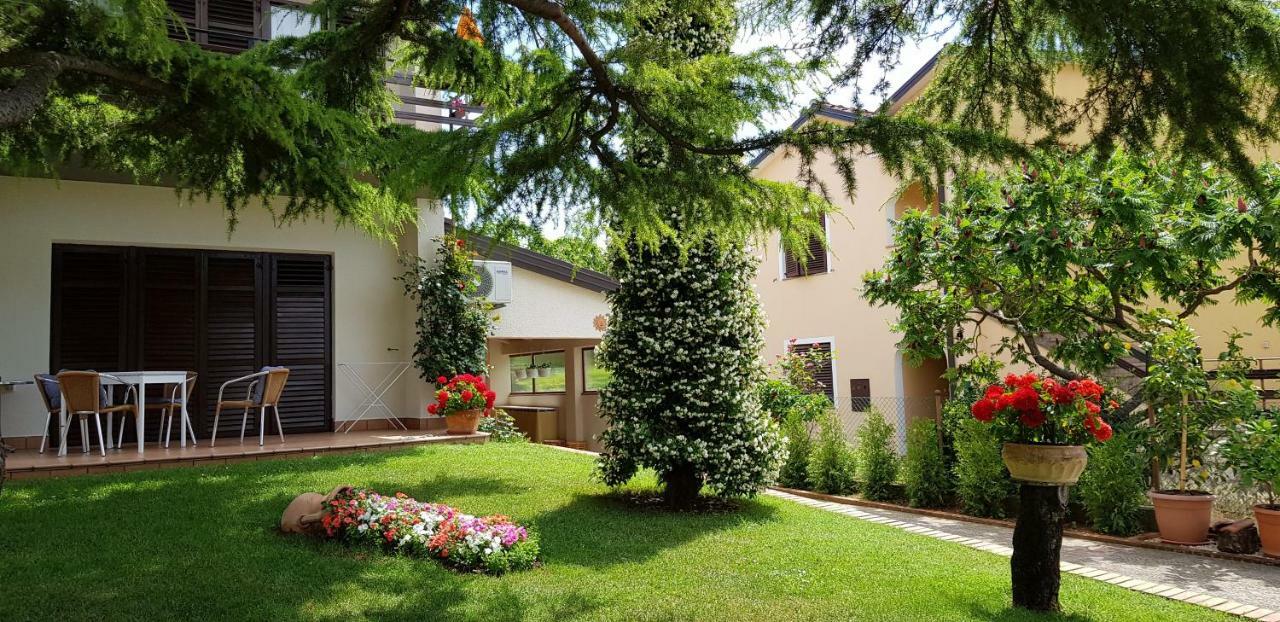 Fiori Apartment Умаг Экстерьер фото